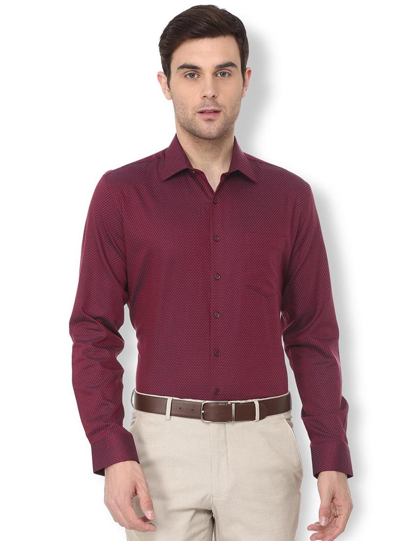 maroon printed formal shirt - 16107689 - Zoom Image - 1
