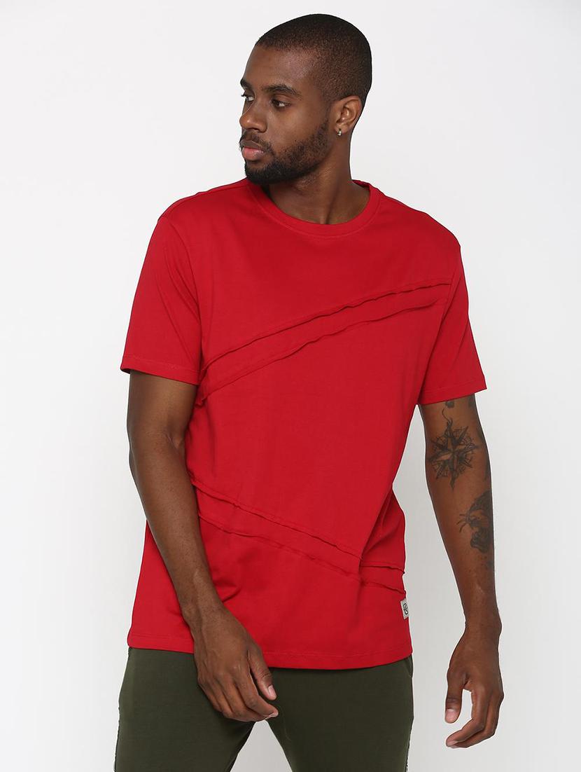 red solid tshirt - 16112349 - Zoom Image - 1