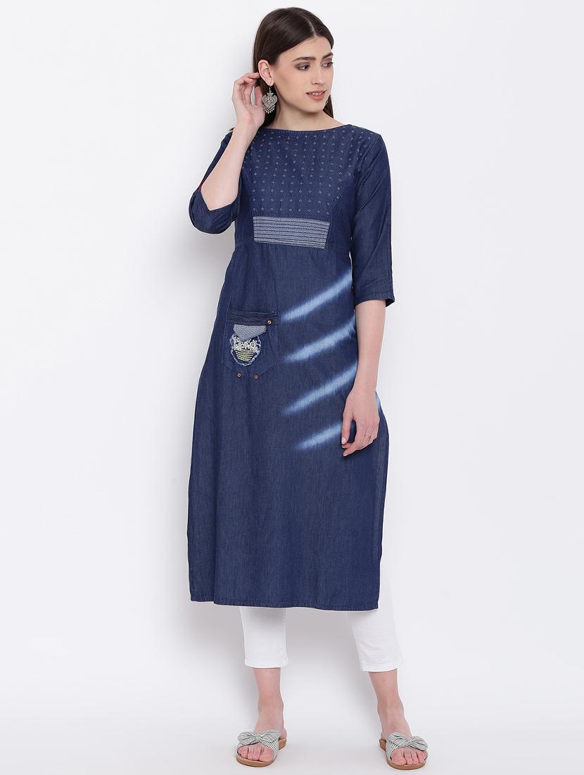 patchwork denim straight kurta - 16113957 - Zoom Image - 1