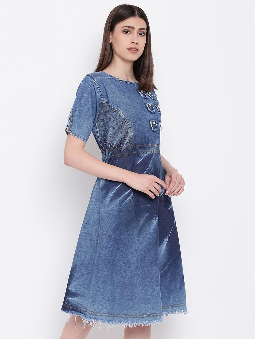 frayed detail embellished denim dress - 16113966 - Zoom Image - 2