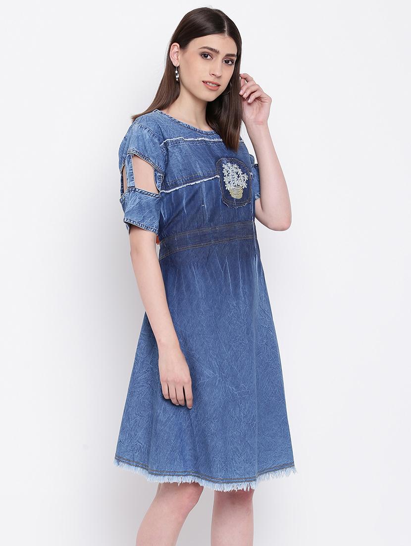 cut out sleeved embroidered denim dress - 16113971 - Zoom Image - 2