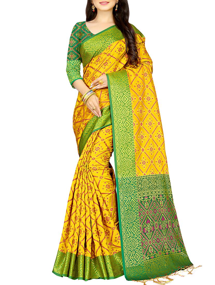 geometrical zari motifs kanjivaram saree with blouse - 16114503 - Zoom Image - 1