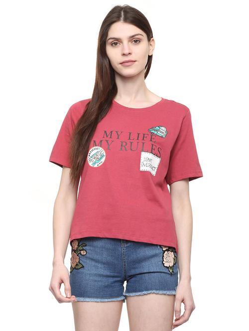 quirky print round neck tee - 16114645 - Standard Image - 1