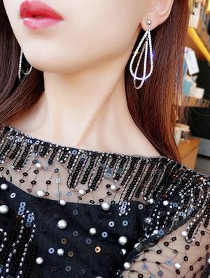 silver drop earring - 16129412 - Standard Image - 4