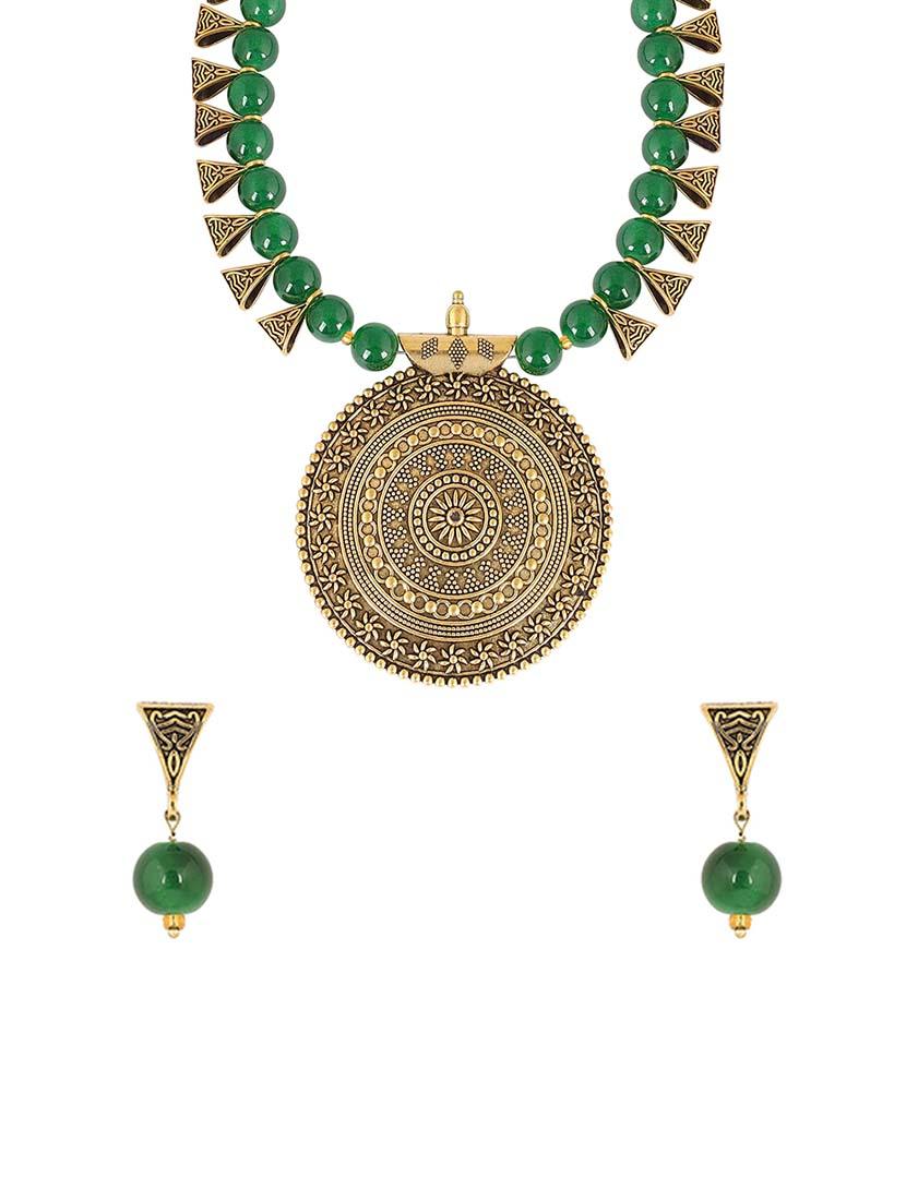 green brass long necklace - 16134495 - Zoom Image - 1