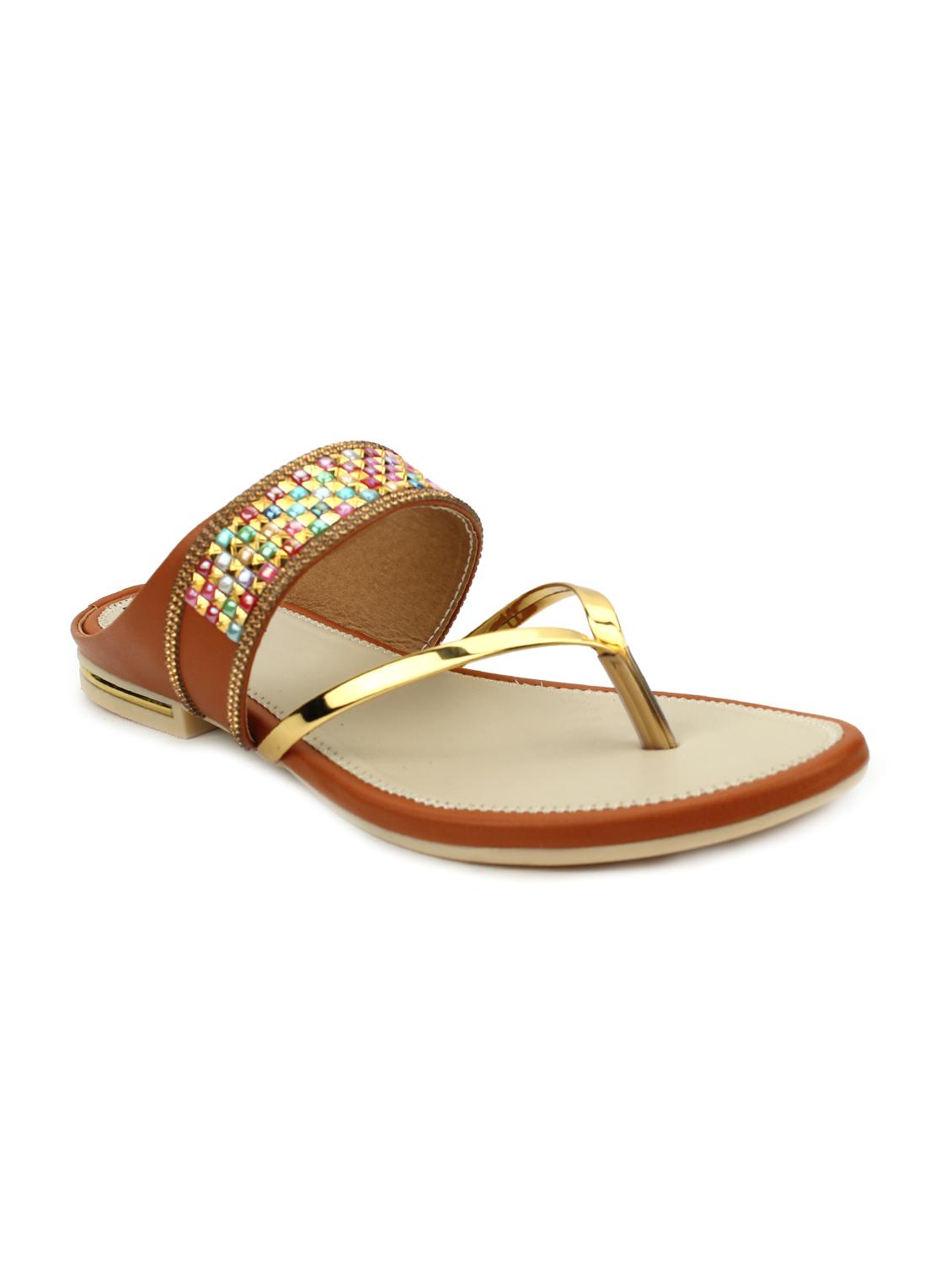 tan toe separator sandals - 16135541 - Zoom Image - 1