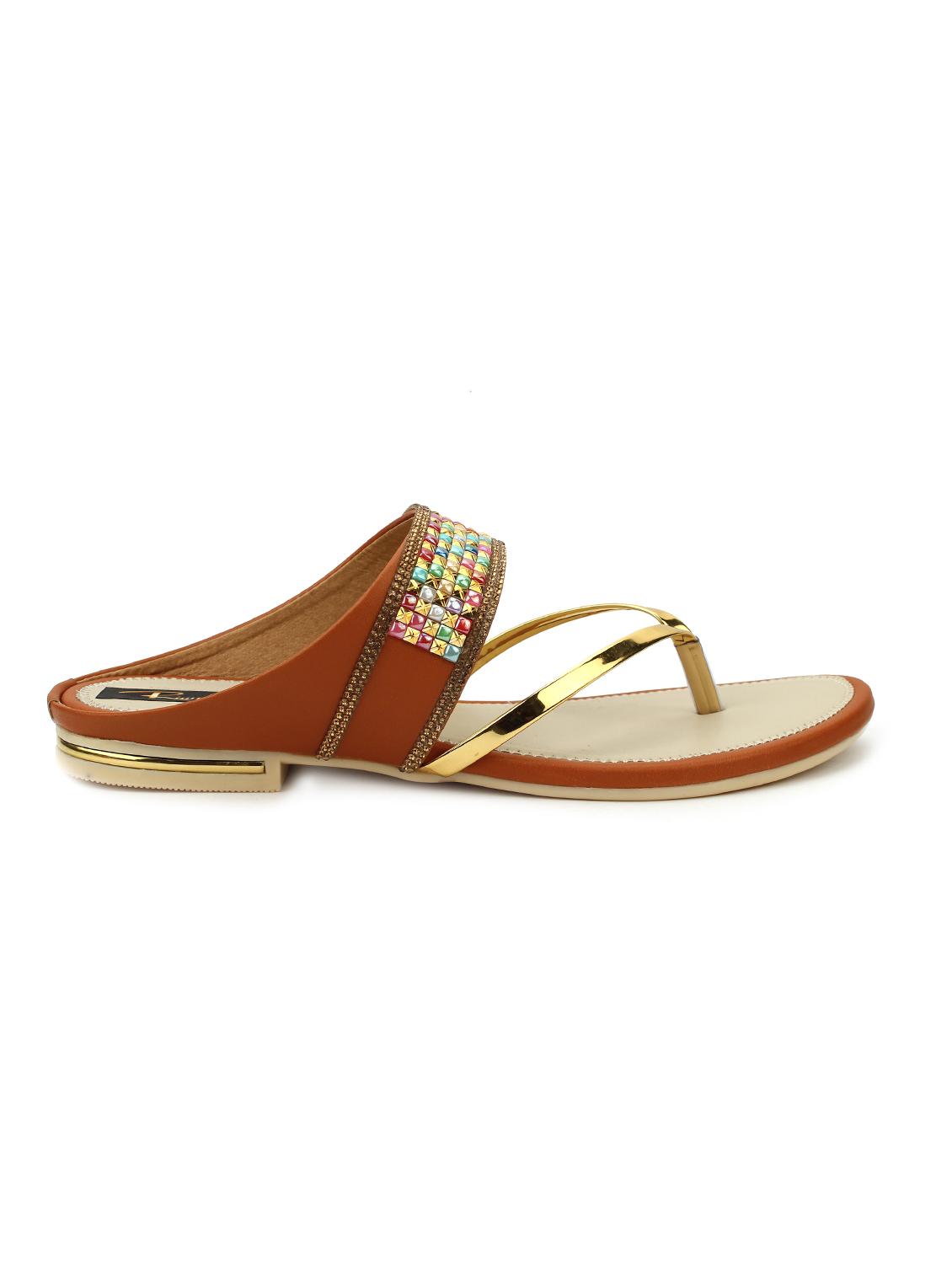 tan toe separator sandals - 16135541 - Zoom Image - 2