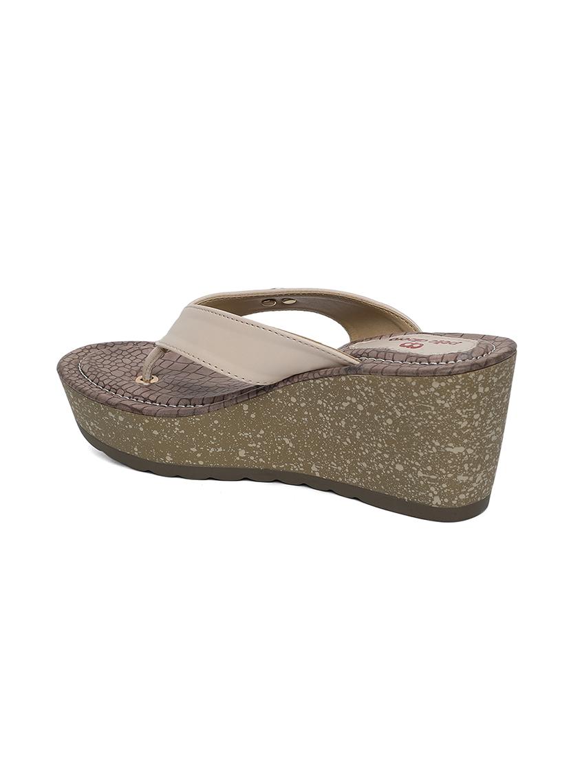beige platforms wedges - 16139002 - Zoom Image - 3