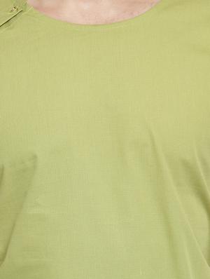 green solid long kurta - 16140056 - Standard Image - 4