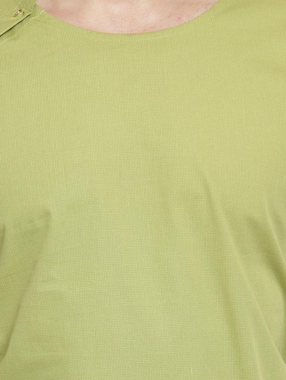 green solid long kurta - 16140056 - Zoom Image - 4