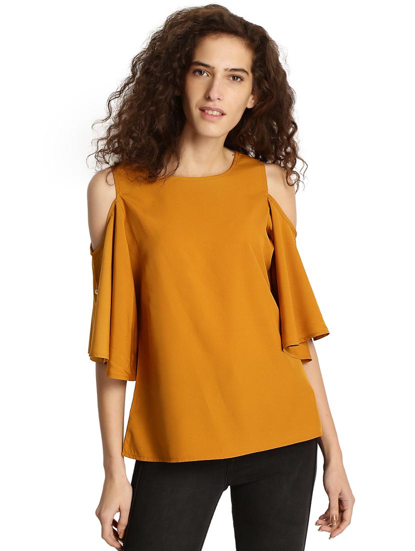 button detail cold shoulder top - 16140927 - Zoom Image - 1