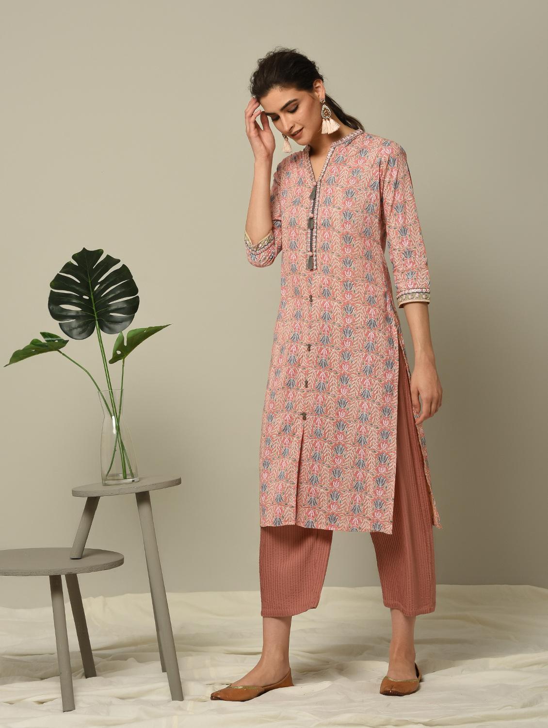 kalamkari printed straight kurta - 16167213 - Zoom Image - 1