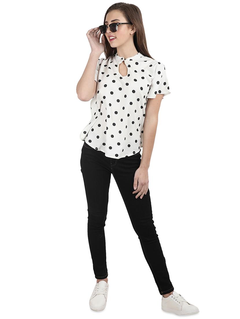 curved hem polka dots top - 16168862 - Zoom Image - 4