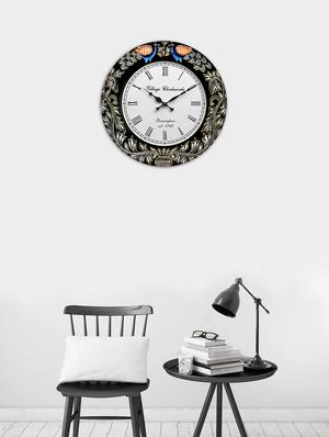 peacock painting analog wall clock - 16169114 - Standard Image - 2
