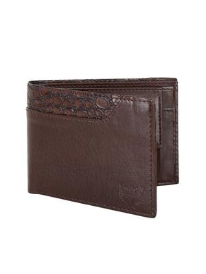 brown leather wallet - 16184844 - Standard Image - 4