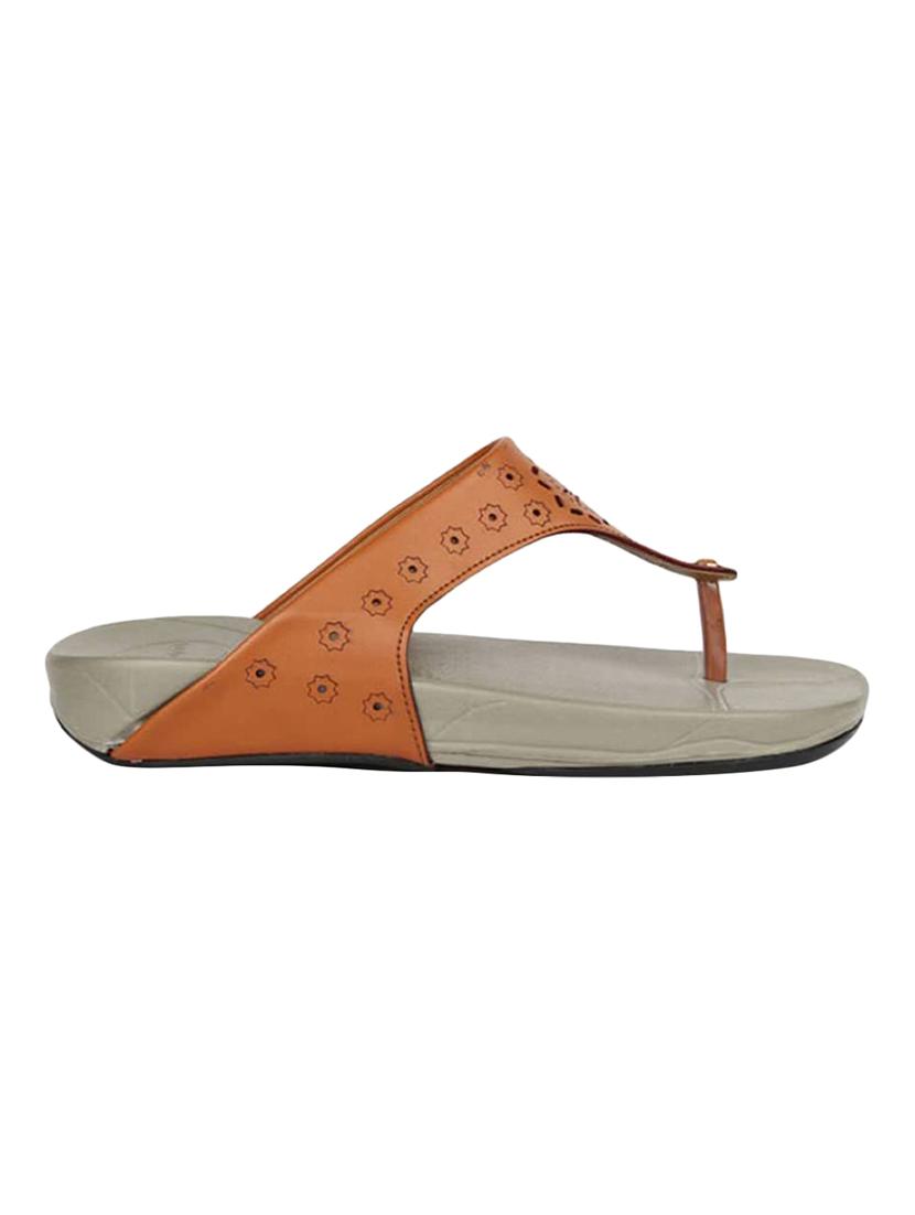 tan toe separator sandals - 16190611 - Zoom Image - 2