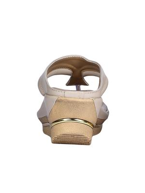 beige toe separator wedges - 16190657 - Standard Image - 3