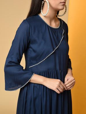 overlap flared solid kurta - 16194122 - Standard Image - 4