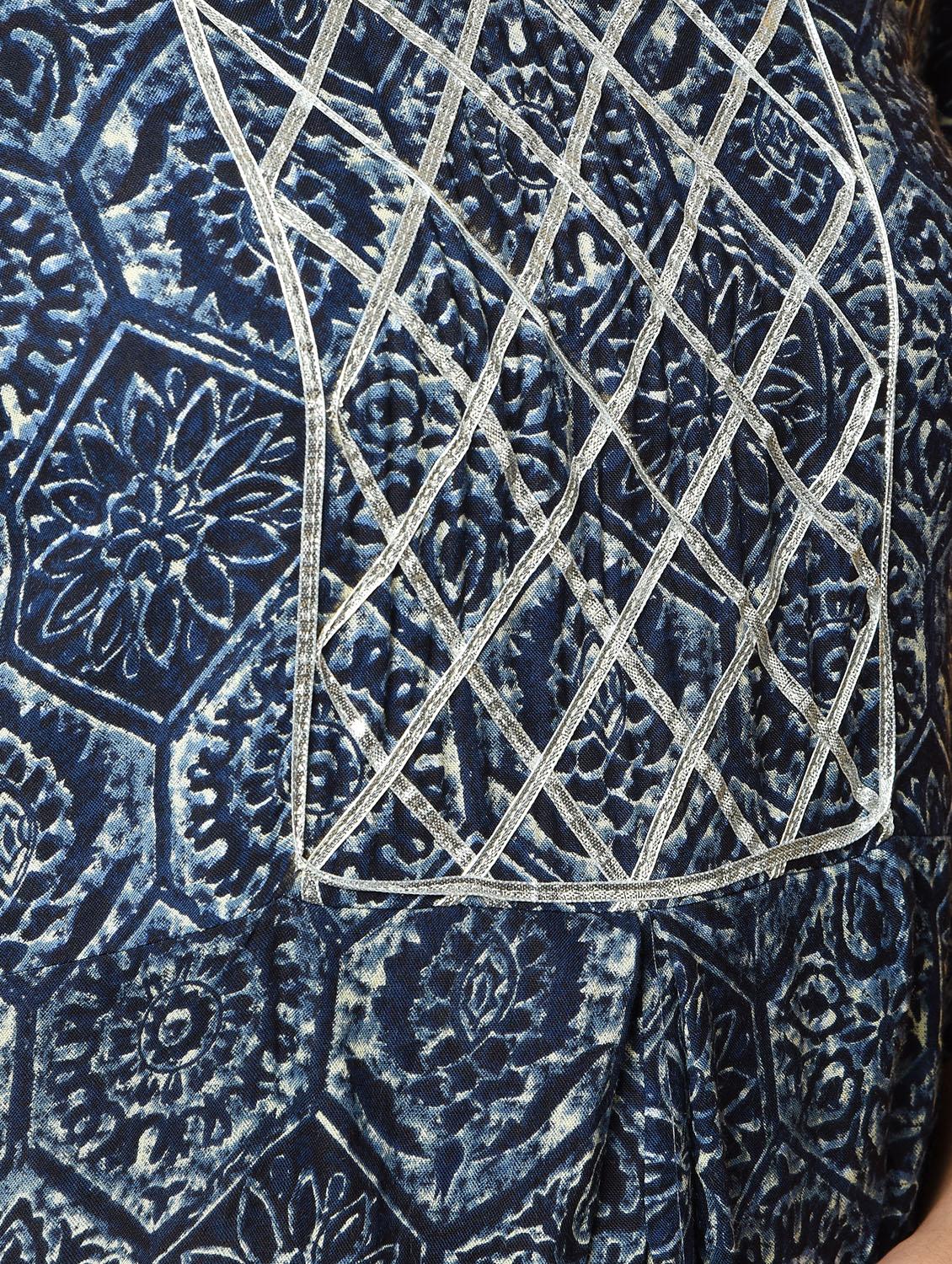 gota work printed kurta - 16194135 - Zoom Image - 5