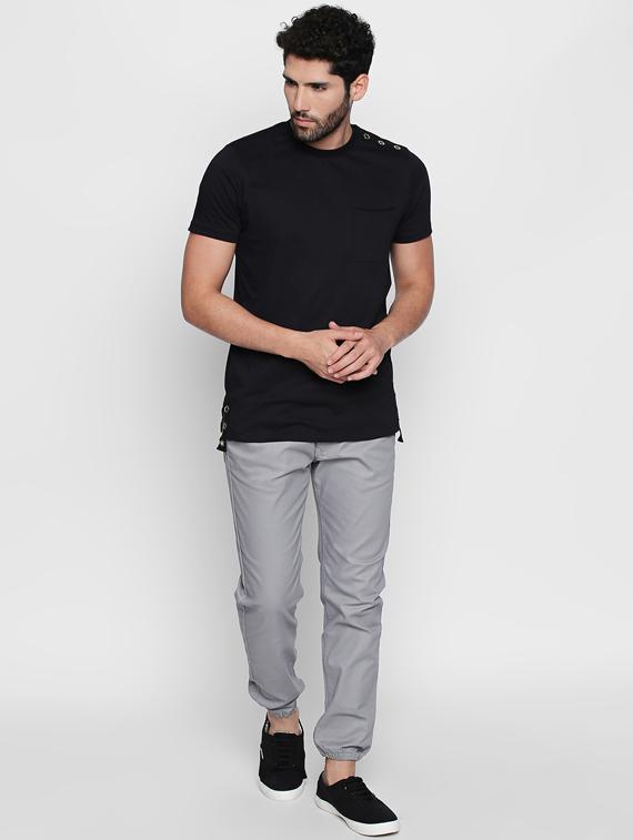 black solid t-shirt - 16194986 - Zoom Image - 4