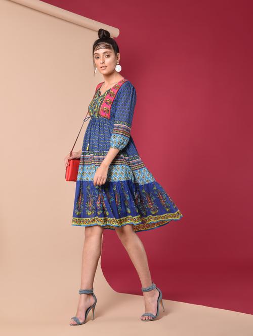 Printed flared dress - 16195259 - Very Small Image - 1