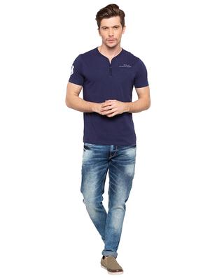 blue solid pocket tshirt - 16195896 - Standard Image - 4