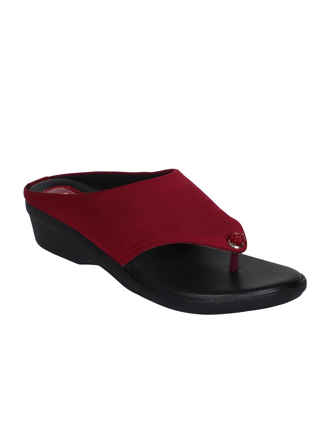 maroon toe separator sandals - 16199566 - Zoom Image - 1