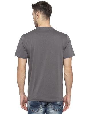 grey geometric chest print t-shirt - 16201633 - Standard Image - 3