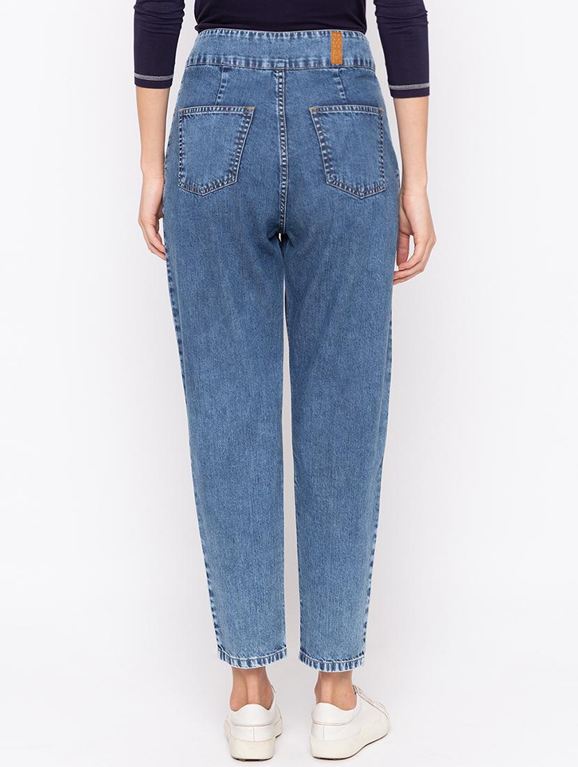 high rise pleat detail jeans - 16208055 - Zoom Image - 3