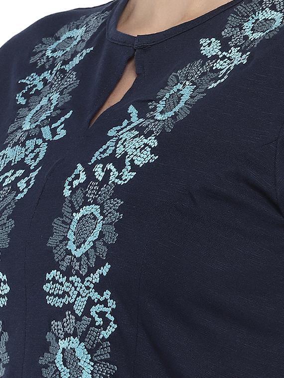bell sleeved embroidered gathered top - 16215389 - Zoom Image - 5