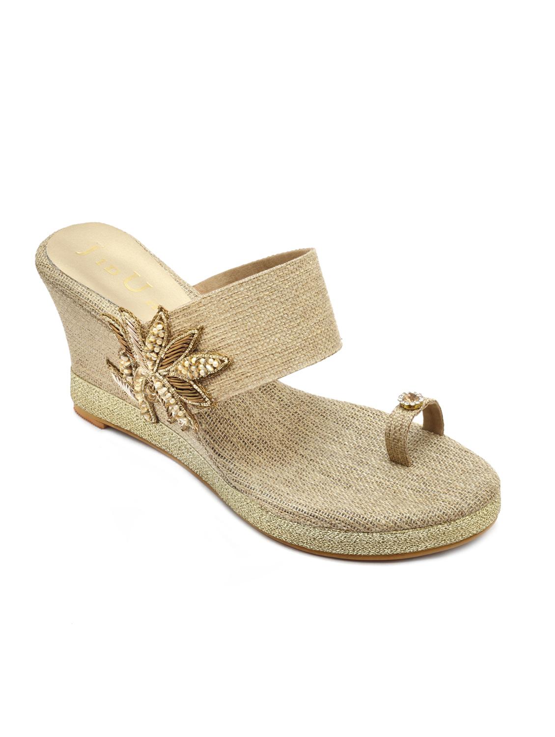 beige one toe wedges - 16219200 - Zoom Image - 1