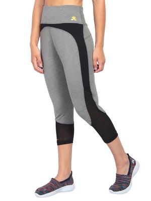 color block high rise sports capri - 16227013 - Standard Image - 2