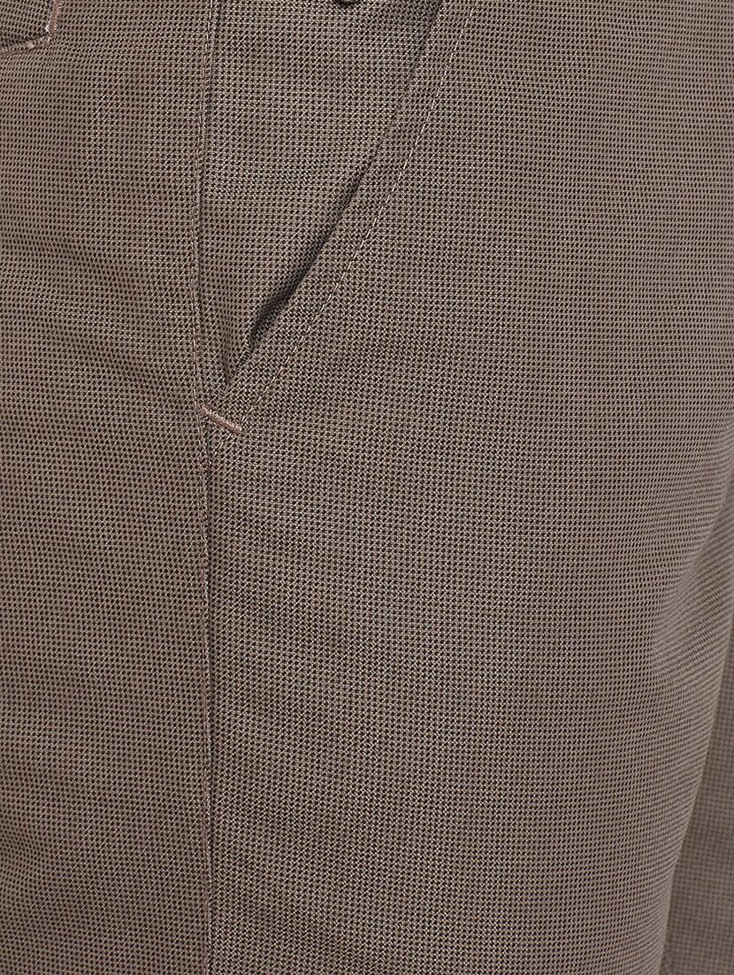 brown cotton blend chinos - 16229716 - Zoom Image - 5