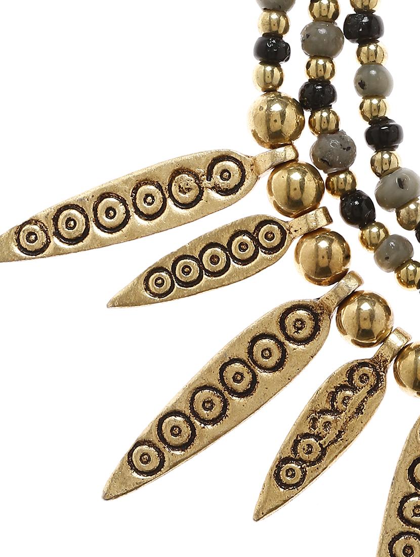 gold metal necklace - 16234659 - Zoom Image - 2