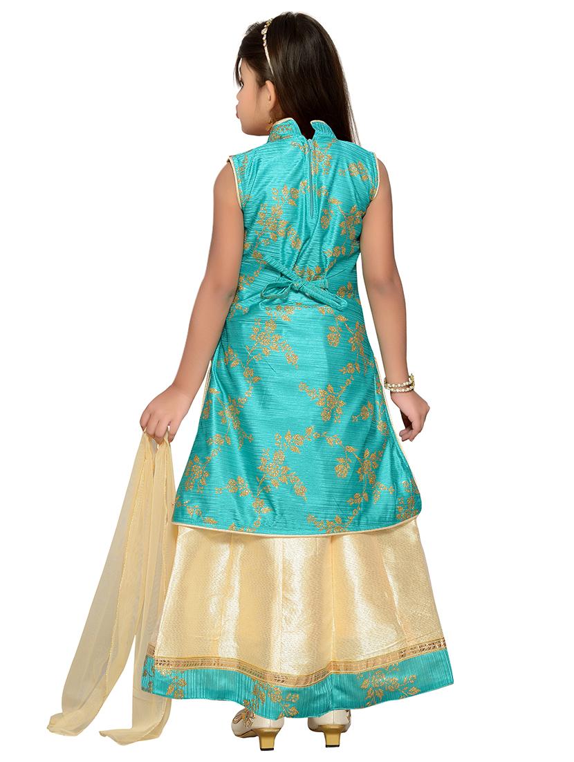 green satin lehnga choli - 16236061 - Zoom Image - 3