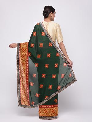 bordered woven saree with blouse - 16236731 - Standard Image - 2