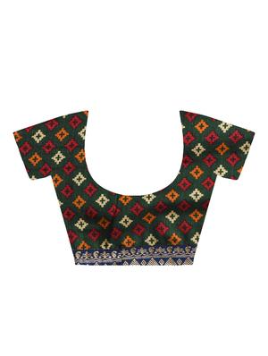 bordered woven saree with blouse - 16236731 - Standard Image - 4