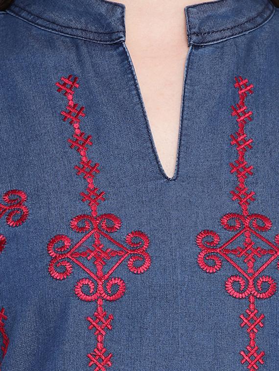 embroidered denim straight kurta - 16239875 - Zoom Image - 4