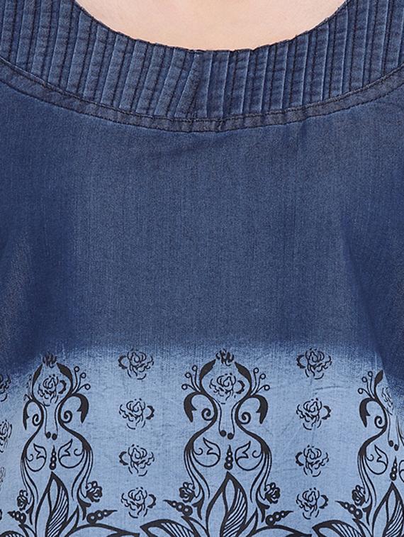 printed denim kurta with jacket - 16239881 - Zoom Image - 4