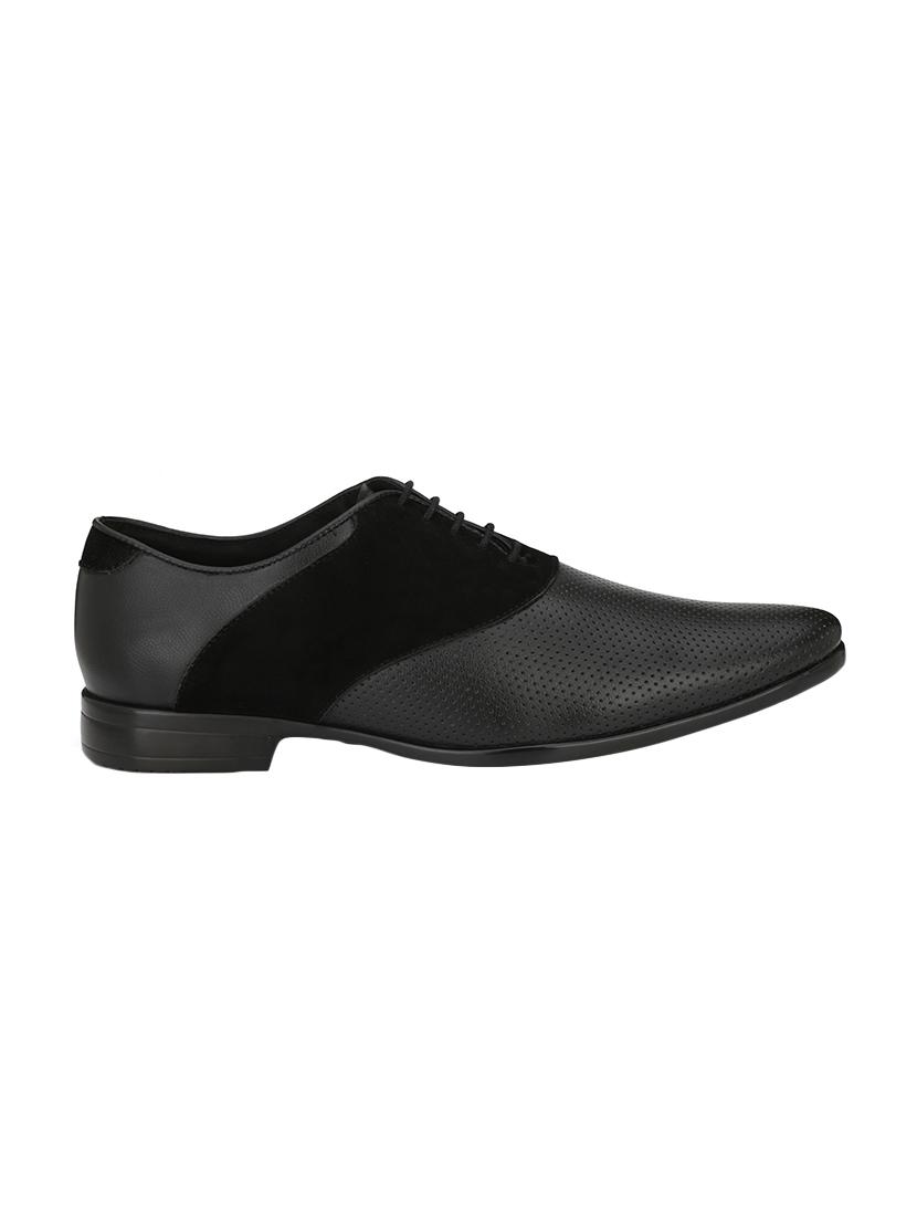 black leatherette lace-up oxfords - 16241382 - Zoom Image - 2