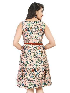 tie knot printed a line dress - 16242026 - Standard Image - 3