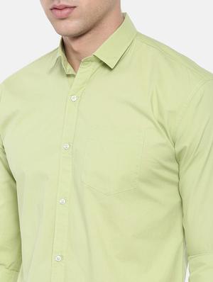 green solid casual shirt - 16244221 - Standard Image - 5