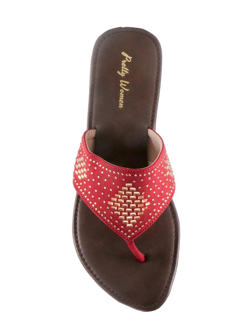 maroon toe separator sandals - 16245238 - Zoom Image - 4