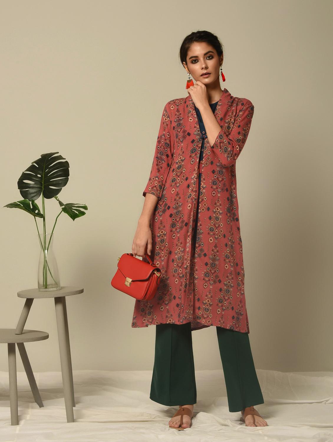 Printed layered kurta - 16245923 - Zoom Image - 1