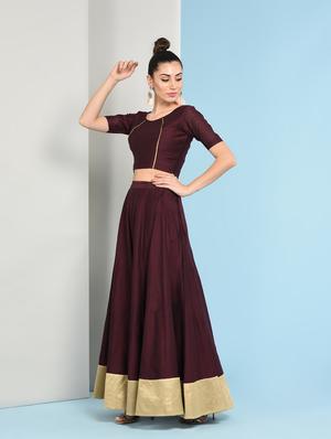 maroon solid flared lehenga - 16246243 - Standard Image - 3