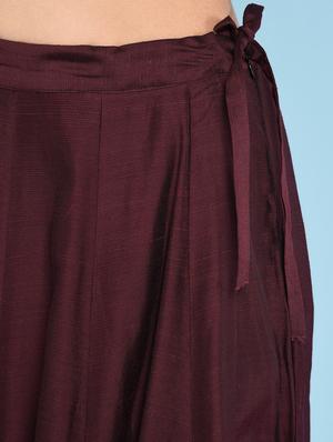 maroon solid flared lehenga - 16246243 - Standard Image - 6