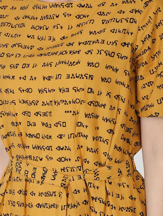 quirky text tie knot a-line dress - 16249404 - Zoom Image - 4