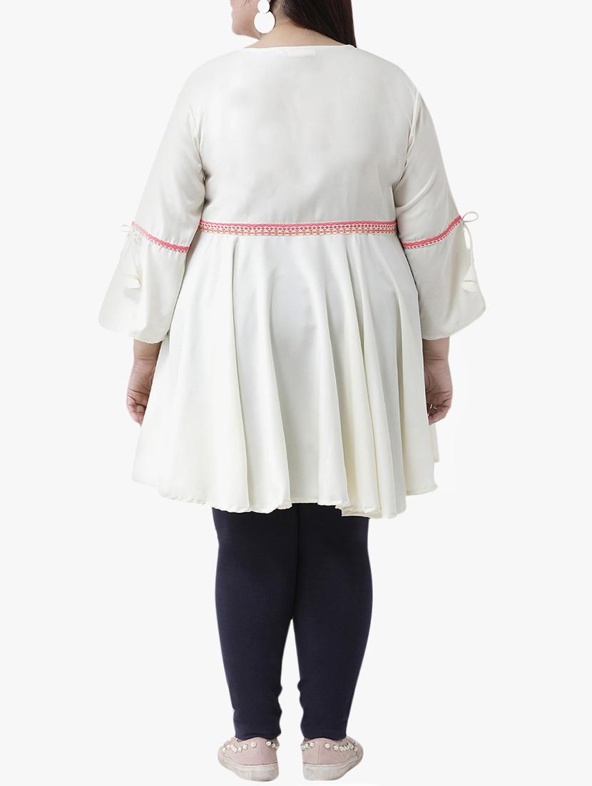 solid flared kurta - 16250233 - Zoom Image - 3