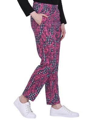 pocket detail checkered abstract track pant - 16253049 - Standard Image - 2