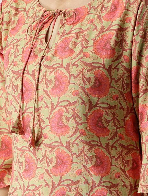 floral straight kurta palazzo set - 16261473 - Zoom Image - 4
